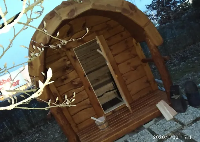 Kleines Gartenhaus Am Mahler شاليه