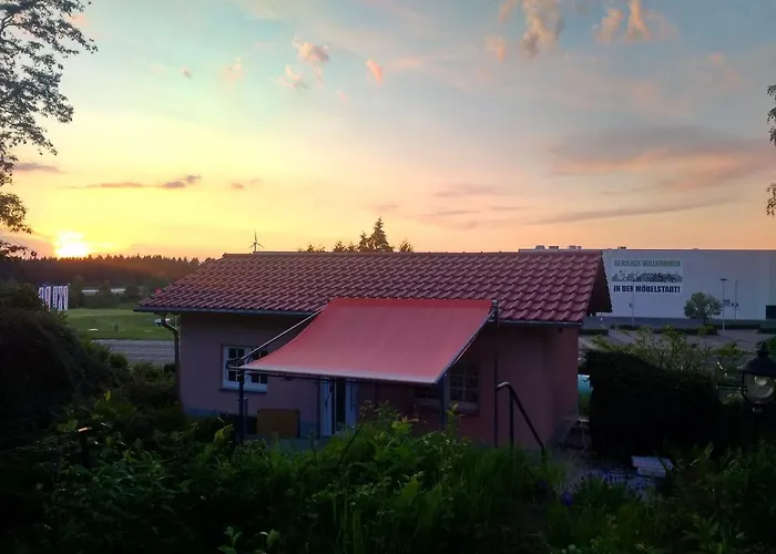 Kleines Gartenhaus Am Mahler * Großschirma