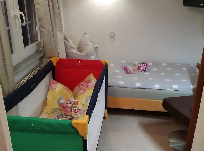 Kleines Gartenhaus Am Mahler Großschirma